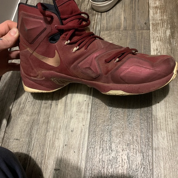 Lebron James XIII Nike spatter paint - Picture 2 of 8